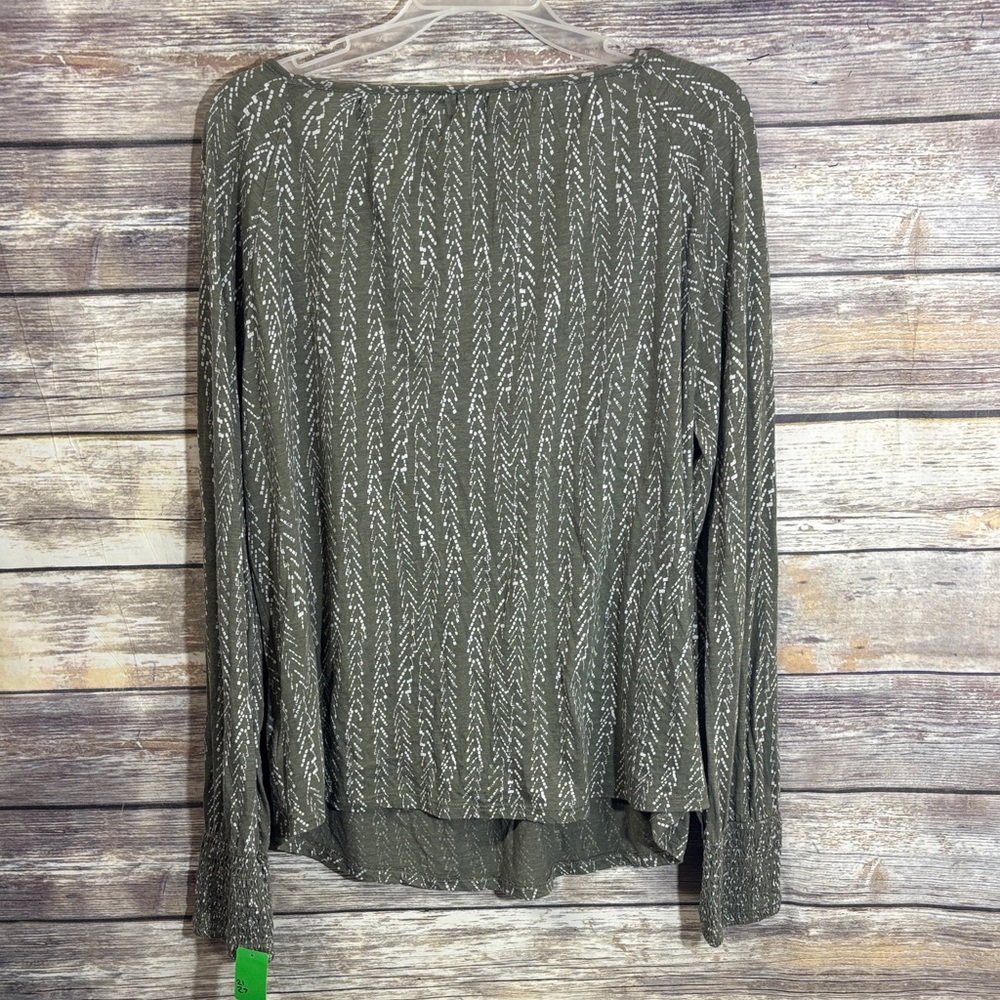 Lucky Brand Blouse Long‎ Sleeve Top L Large Sage Green Patterned Shirred Loose - Picture 3 of 5